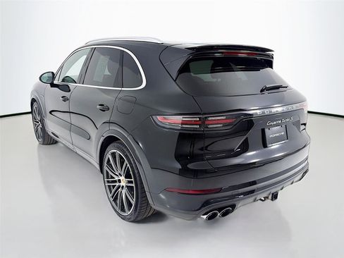 Certified 2023 Porsche Cayenne Turbo S image 3