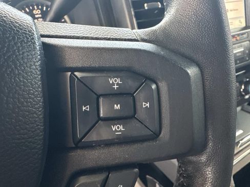 Used 2018 Ford F150 XLT w/ Equipment Group 302A Luxury AWD/4WD image 25
