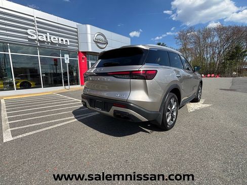 Used 2023 INFINITI QX60 Luxe AWD/4WD image 19
