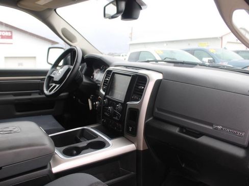 Used 2017 RAM 1500 Big Horn image 13