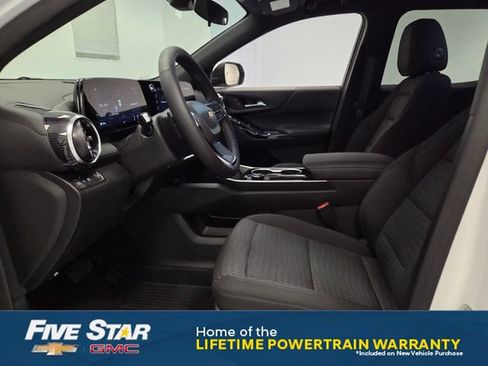 New 2027 Chevrolet Equinox LT FWD image 10