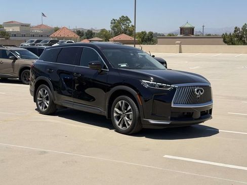 Certified 2026 INFINITI QX60 Pure w/ Cargo Package FWD image 1