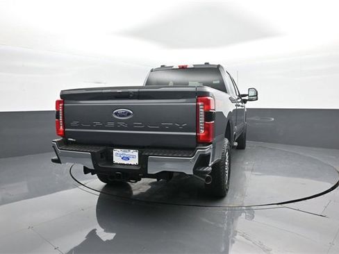 New 2026 Ford F250 Lariat w/ FX4 Off-Road Package image 7