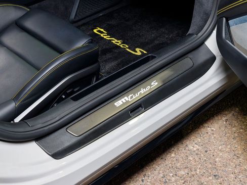 Used 2021 Porsche 911 Turbo S AWD/4WD image 90