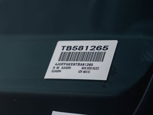 New 2026 Mercedes-Benz GLS 450 4MATIC image 28