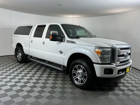 Used 2014 Ford F250 Platinum AWD/4WD image 3