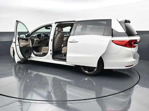 Used 2023 Honda Odyssey Elite image 36