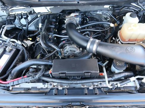 Used 2013 Ford F150 Raptor w/ Luxury Equipment Group image 37