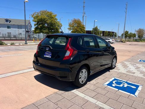 Used 2020 Honda Fit LX image 4