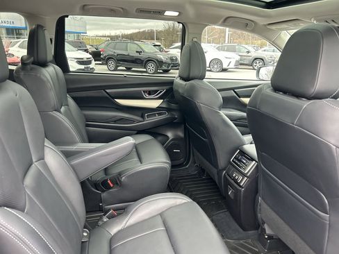 Used 2021 Subaru Ascent Limited w/ Technology Package image 17