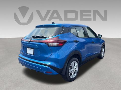 Used 2024 Nissan Kicks S FWD image 21