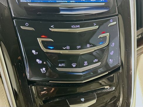 Used 2017 Cadillac Escalade Luxury image 24