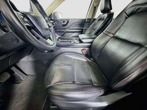 Used 2024 Lincoln Aviator Reserve RWD image 13