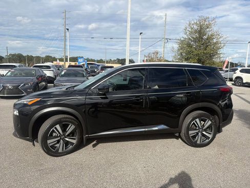 Certified 2023 Nissan Rogue SL image 5