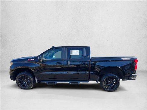 Used 2023 Chevrolet Silverado 1500 LT Trail Boss w/ Convenience Package II image 8
