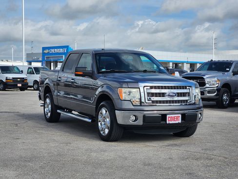 Used 2013 Ford F150 XLT w/ Luxury Equipment Group RWD image 3
