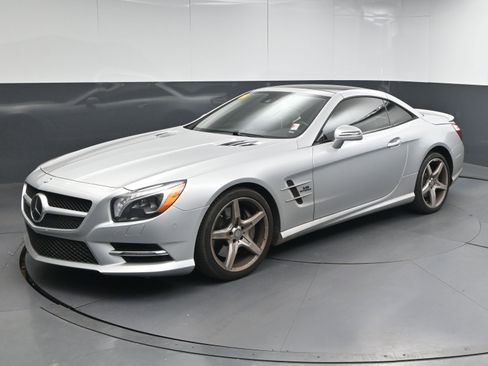Used 2013 Mercedes-Benz SL 550 image 4