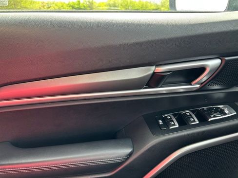 Used 2022 Kia Telluride S AWD/4WD image 29