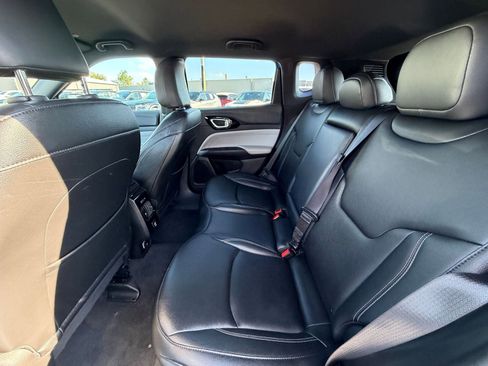 Used 2025 Jeep Compass Limited AWD/4WD image 25