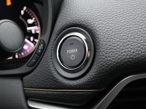 Used 2025 MAZDA CX-70 Plug-In Hybrid w/ Premium Pkg image 30