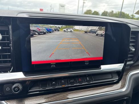 Certified 2022 Chevrolet Silverado 1500 LT image 17