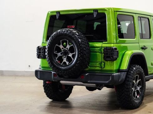 Used 2019 Jeep Wrangler Unlimited Rubicon AWD/4WD image 28