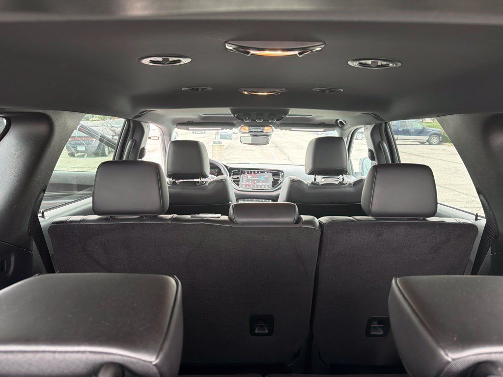 Used 2025 Dodge Durango GT AWD/4WD image 27
