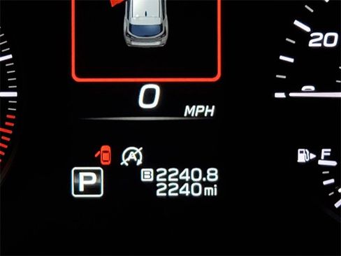 Used 2025 Subaru Impreza 2.0i image 21