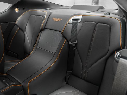 Used 2012 Aston Martin Virage Coupe RWD image 16