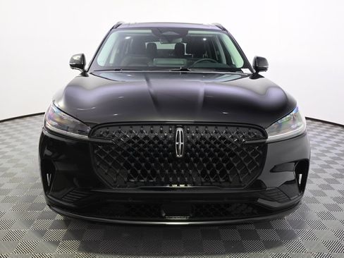 New 2026 Lincoln Aviator AWD w/ Jet Appearance Package image 10