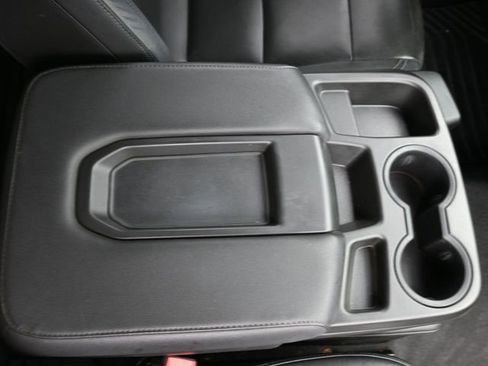 Used 2020 Chevrolet Silverado 2500 LTZ w/ Z71 Off-Road Package image 29