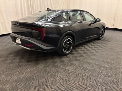 Certified 2025 Kia K4 EX FWD image 5