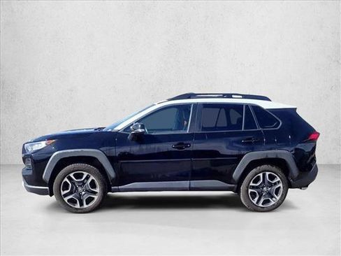 Used 2019 Toyota RAV4 Adventure AWD/4WD image 2