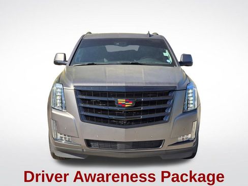 Used 2020 Cadillac Escalade Premium Luxury AWD/4WD image 19