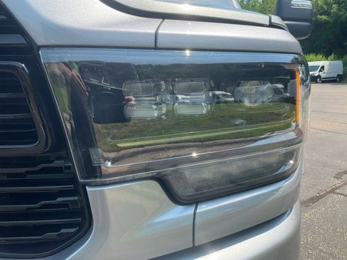 Used 2024 RAM 3500 Limited image 31