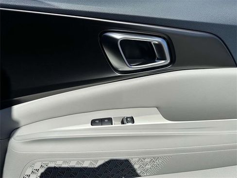 New 2026 Kia Carnival SX w/ SX Dark Edition Package image 27