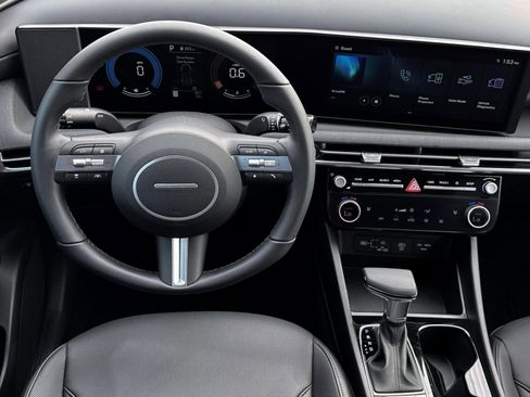 New 2026 Hyundai Tucson XRT image 17