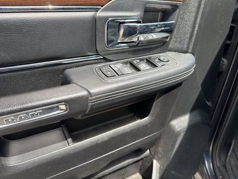 Used 2015 RAM 1500 Laramie AWD/4WD image 18