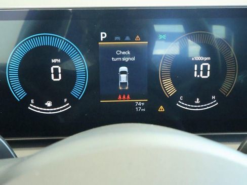 New 2026 Hyundai Santa Cruz SE image 9