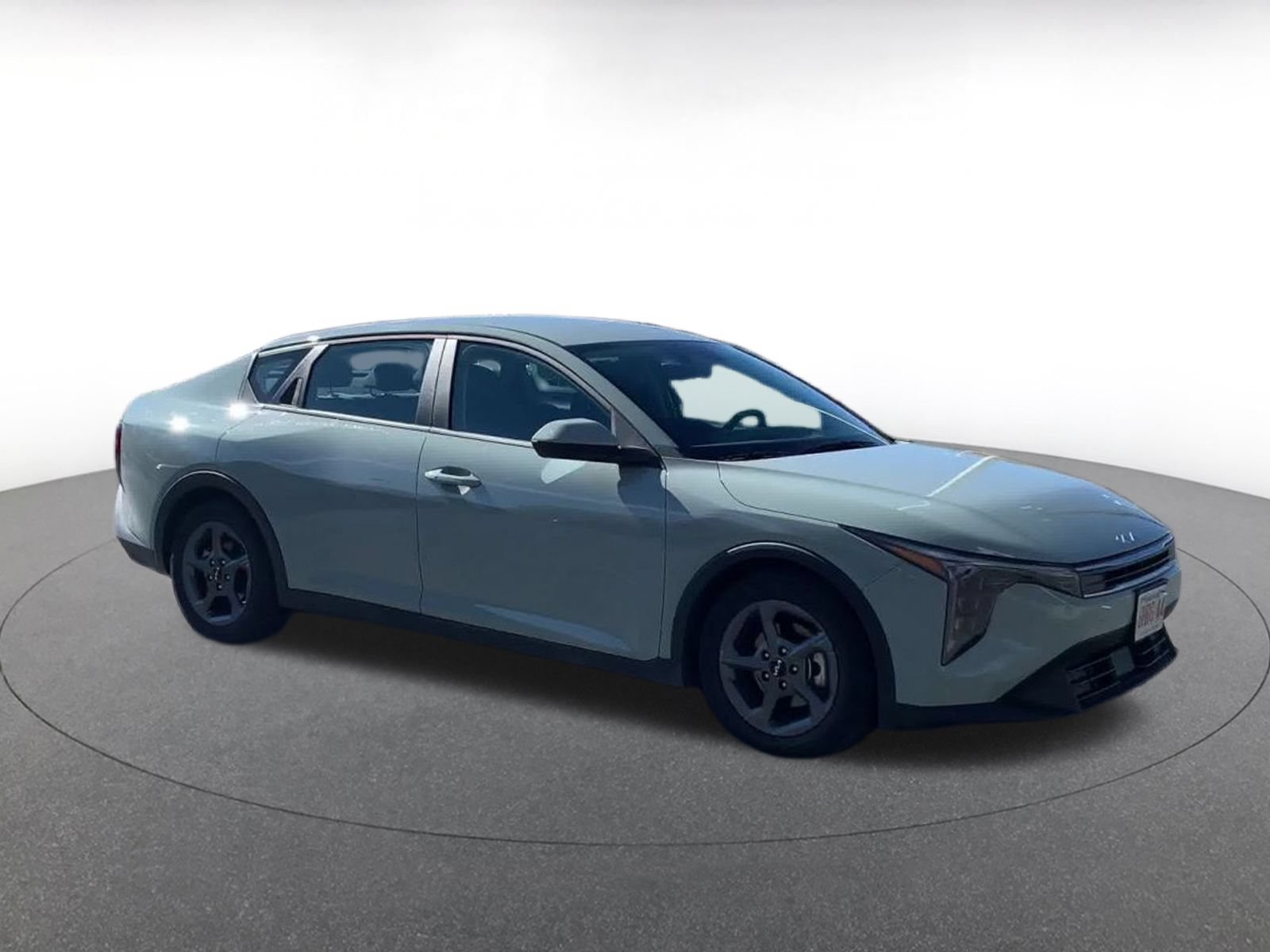 Used 2025 Kia K4 FWD image 3
