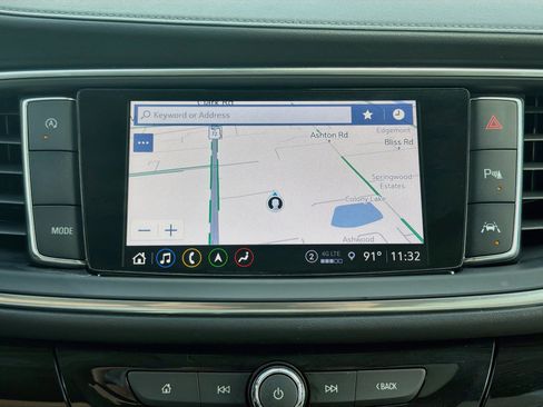 Used 2024 Buick Enclave Avenir w/ Avenir Technology Package FWD image 34