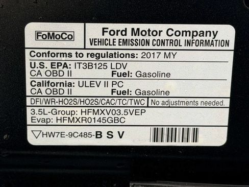 Used 2017 Ford Explorer Sport w/ Equipment Group 401A image 39
