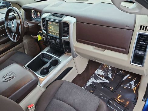 Used 2015 RAM 1500 Big Horn image 31