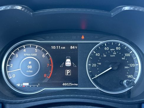 Certified 2025 Nissan Versa SV FWD image 23