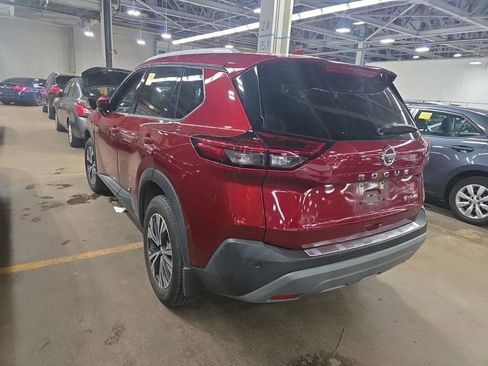 Used 2021 Nissan Rogue SV w/ Premium Package AWD/4WD image 7
