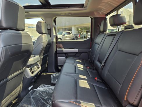 New 2026 Ford F250 Lariat w/ Lariat Ultimate Package image 13