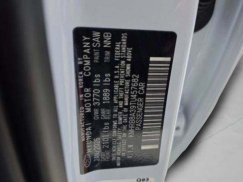 New 2026 Hyundai Venue SE FWD image 35