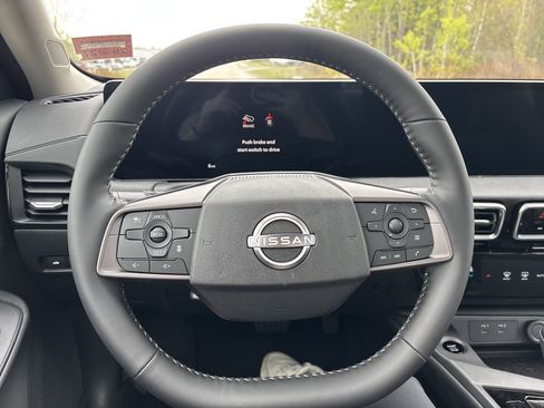 New 2026 Nissan Sentra SV FWD image 20