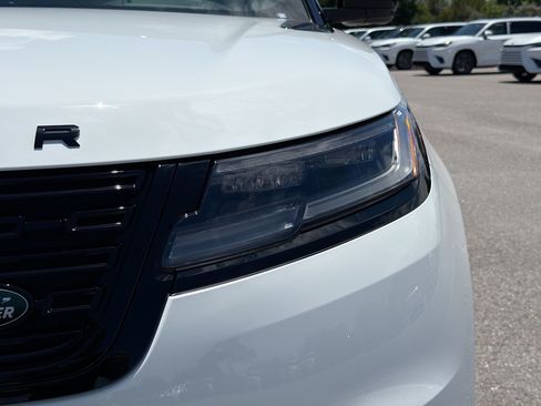 New 2026 Land Rover Range Rover Velar Belgravia AWD/4WD image 9