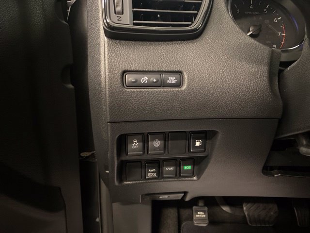Used 2019 Nissan Rogue S w/ Special Edition Package AWD/4WD image 15
